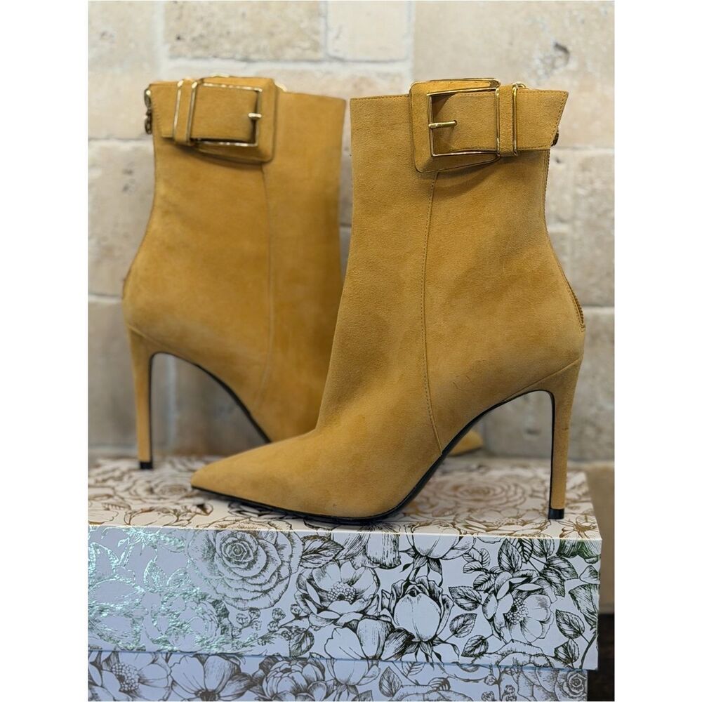 BALMAIN Ocher suede boots NWT  $1500